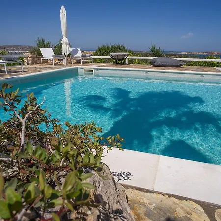 וילה Agia Irini Cove איה איריני פארוס