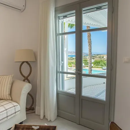 וילה Agia Irini Cove איה איריני פארוס